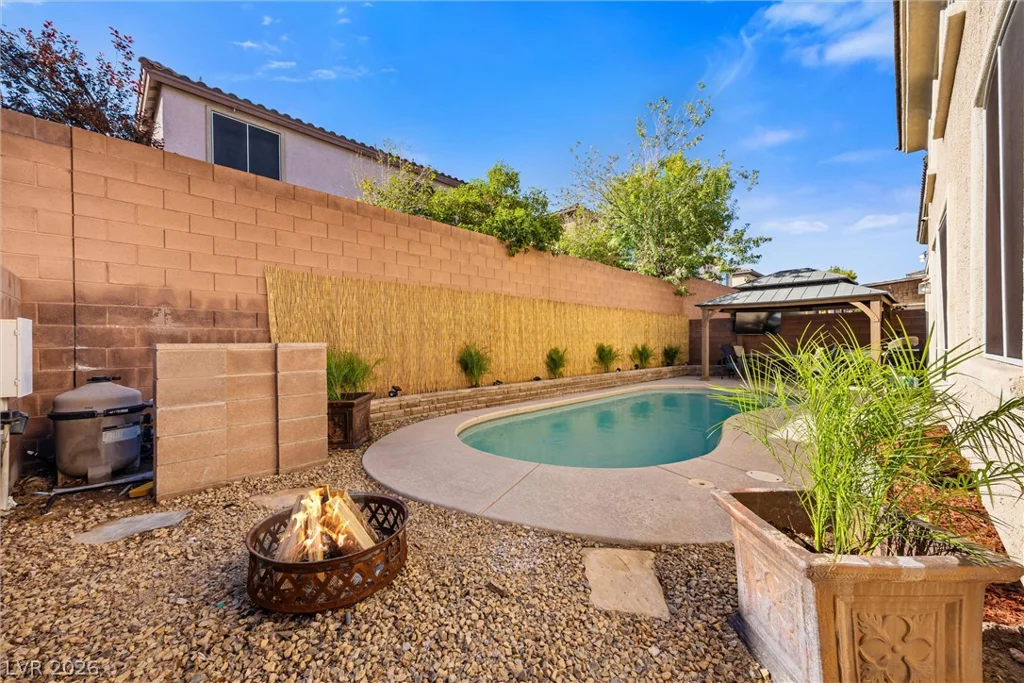 9879 Serona Heights, Las Vegas, NV 89178