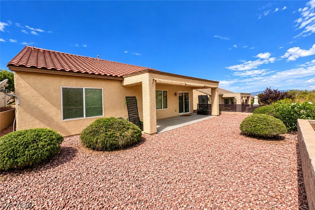 2088 Sawtooth Mountain, Henderson, NV 89044