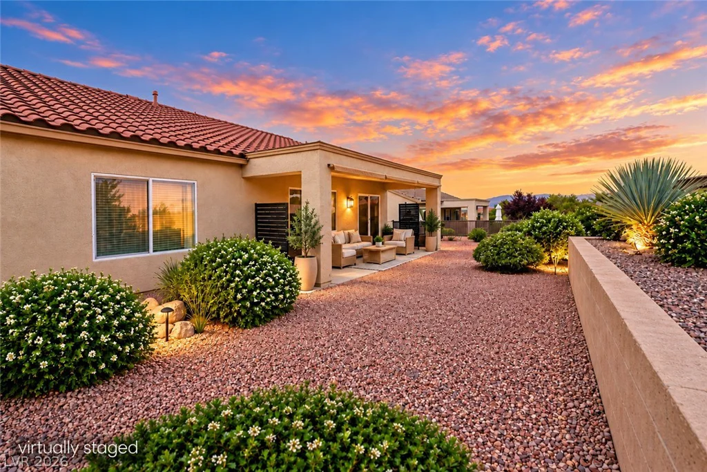 2088 Sawtooth Mountain, Henderson, NV 89044