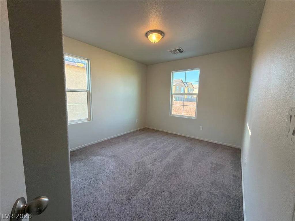 10713 Dobbs, Las Vegas, NV 89166