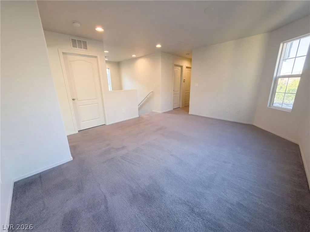 10713 Dobbs, Las Vegas, NV 89166