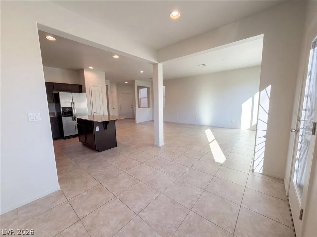 10713 Dobbs, Las Vegas, NV 89166