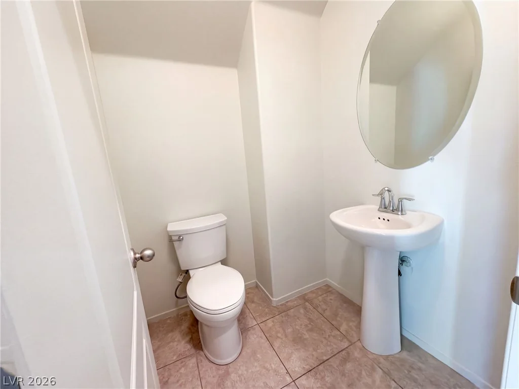 10713 Dobbs, Las Vegas, NV 89166
