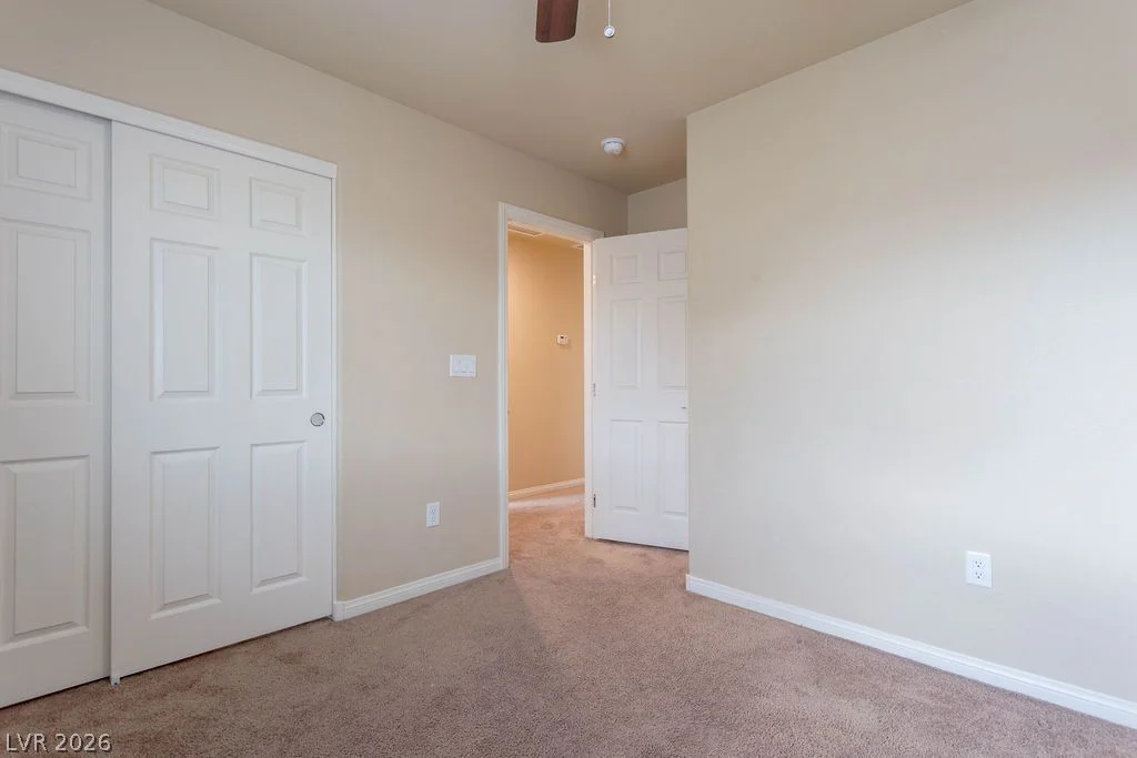 5650 Dancing Bee, Las Vegas, NV 89141