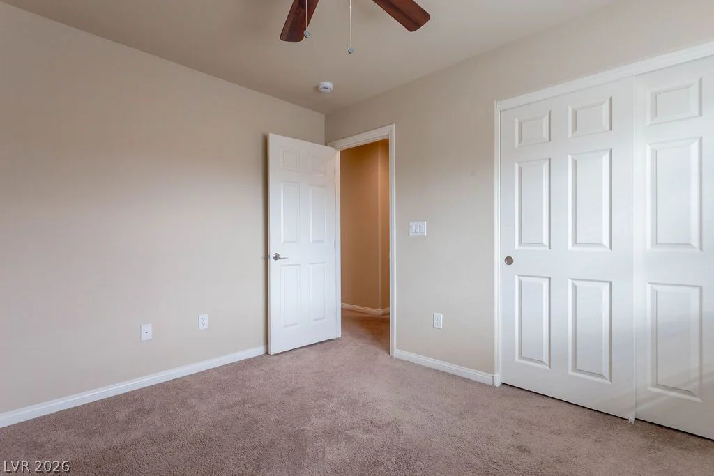 5650 Dancing Bee, Las Vegas, NV 89141