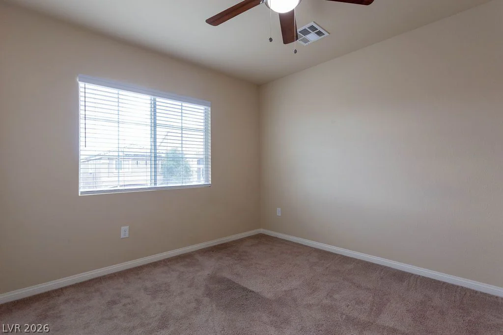 5650 Dancing Bee, Las Vegas, NV 89141