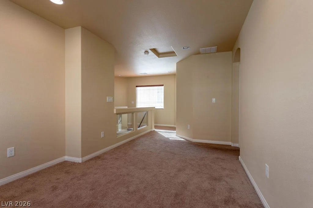 5650 Dancing Bee, Las Vegas, NV 89141