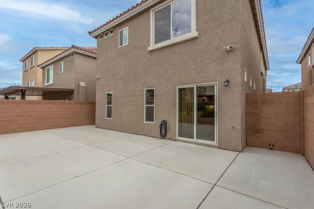 5650 Dancing Bee, Las Vegas, NV 89141