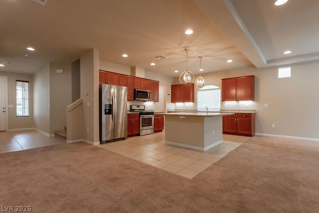 5650 Dancing Bee, Las Vegas, NV 89141