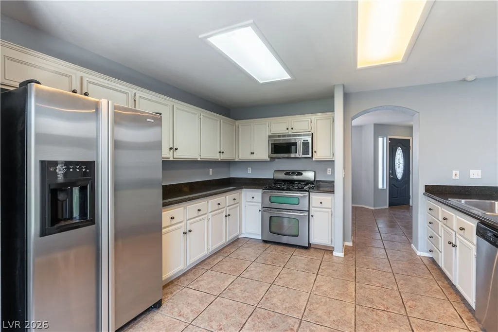 8128 Pursuit, Las Vegas, NV 89131