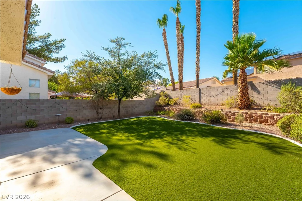 8128 Pursuit, Las Vegas, NV 89131