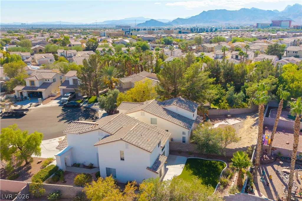 8128 Pursuit, Las Vegas, NV 89131