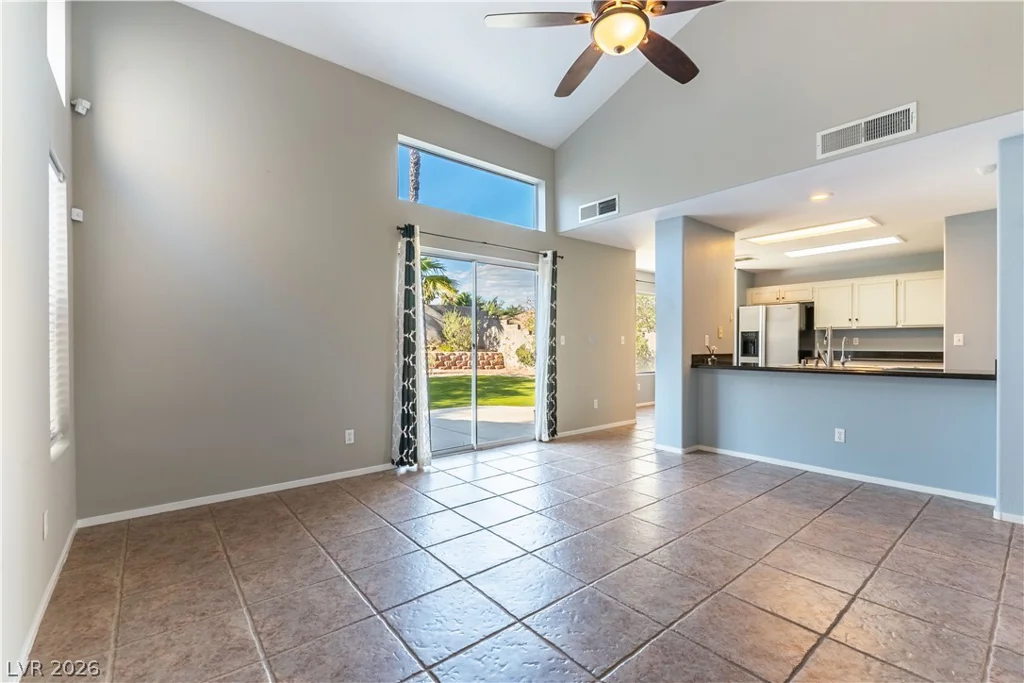 8128 Pursuit, Las Vegas, NV 89131