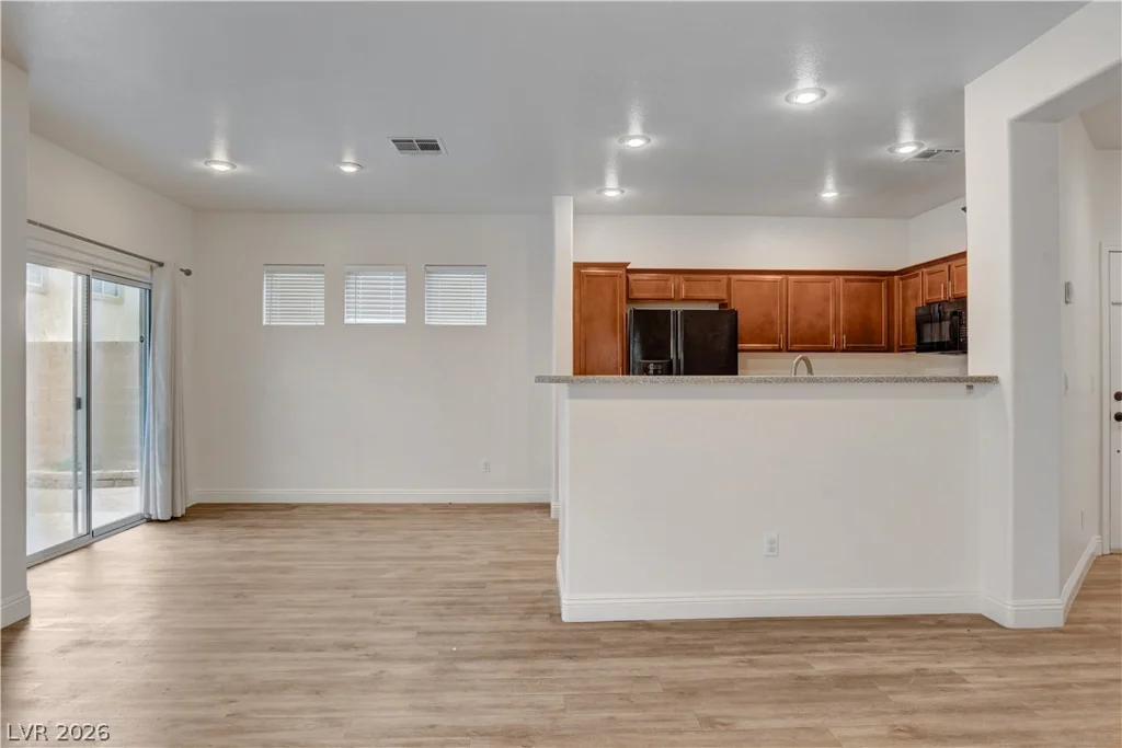 931 APPALOOSA HILLS, North Las Vegas, NV 89081