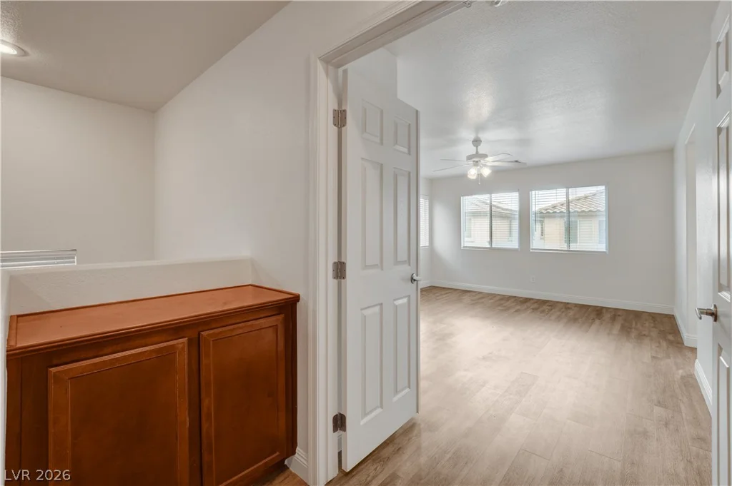 931 APPALOOSA HILLS, North Las Vegas, NV 89081