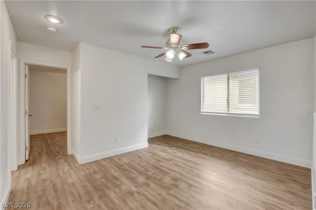 931 APPALOOSA HILLS, North Las Vegas, NV 89081