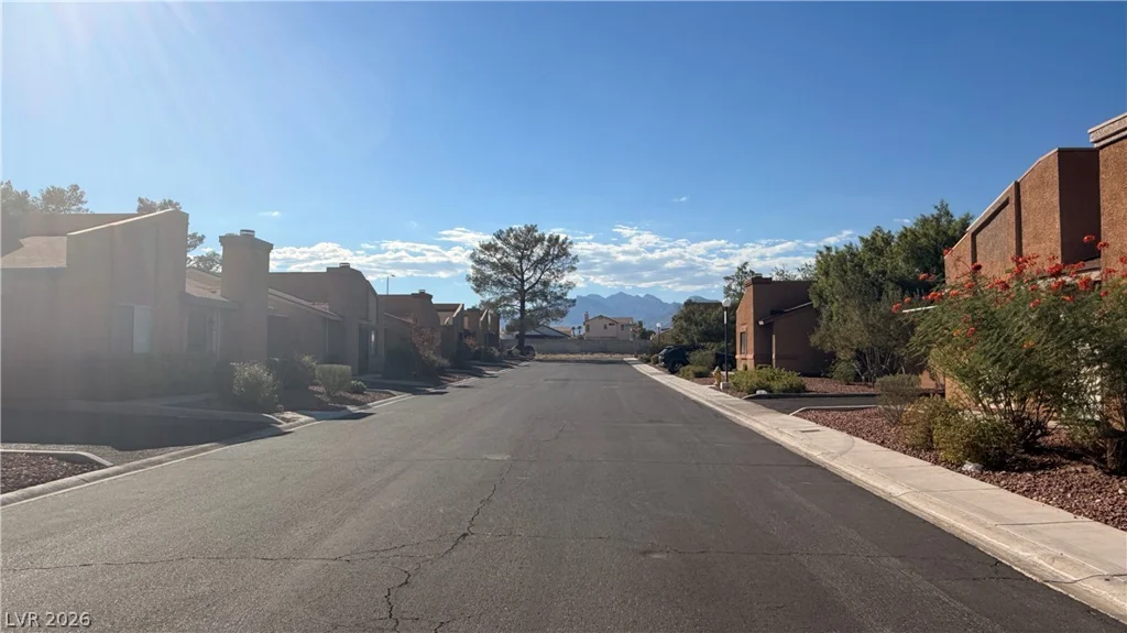 6508 Pinon Pine, Las Vegas, NV 89108