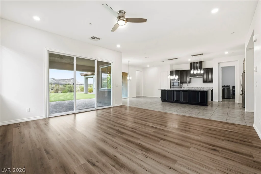 37 Reflection Bay, Henderson, NV 89011
