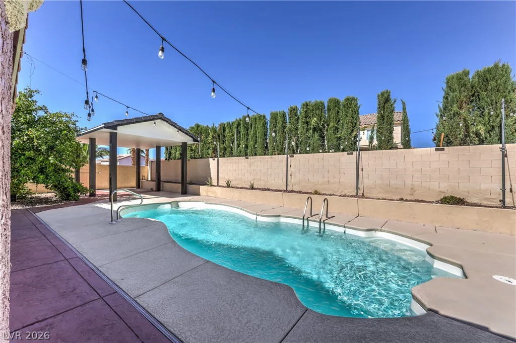 6384 Hotchkiss, Las Vegas, NV 89110