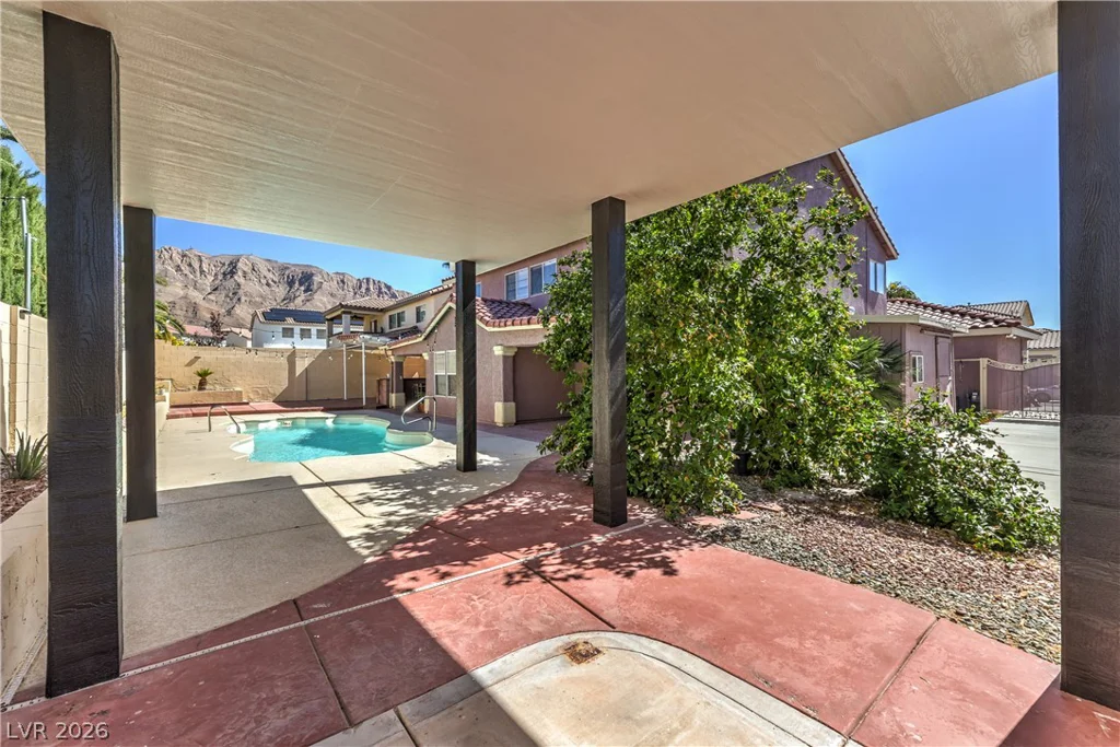 6384 Hotchkiss, Las Vegas, NV 89110
