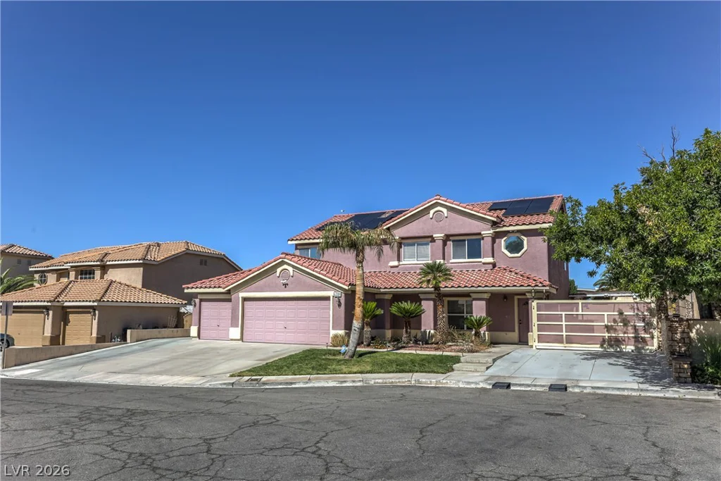 6384 Hotchkiss, Las Vegas, NV 89110