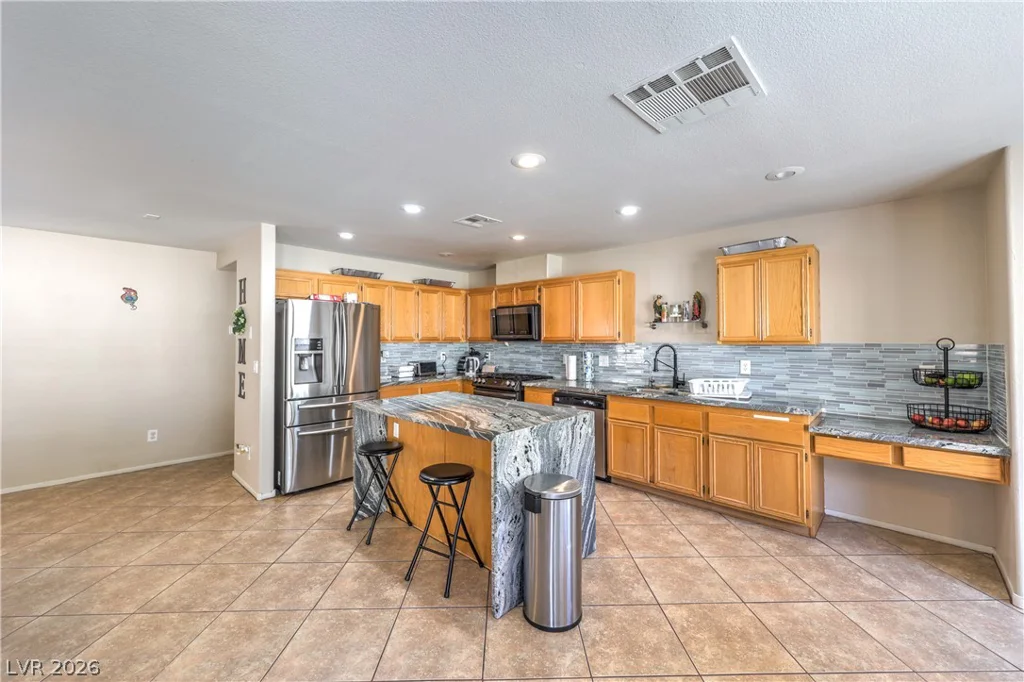 6384 Hotchkiss, Las Vegas, NV 89110
