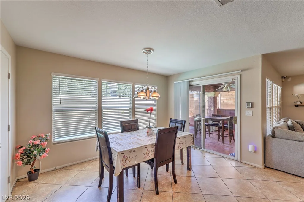 6384 Hotchkiss, Las Vegas, NV 89110