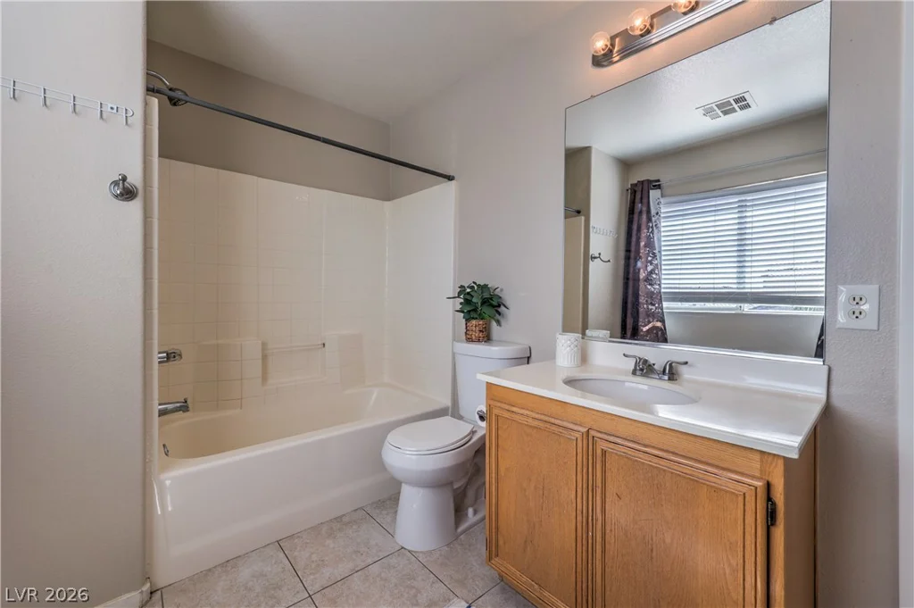 6384 Hotchkiss, Las Vegas, NV 89110