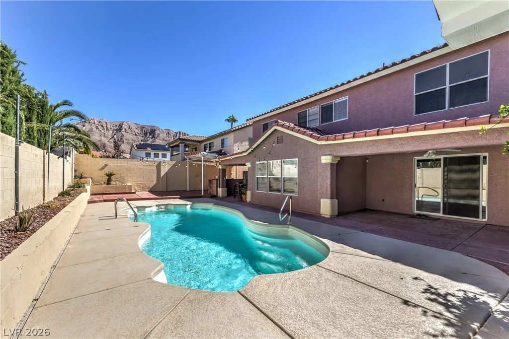 6384 Hotchkiss, Las Vegas, NV 89110