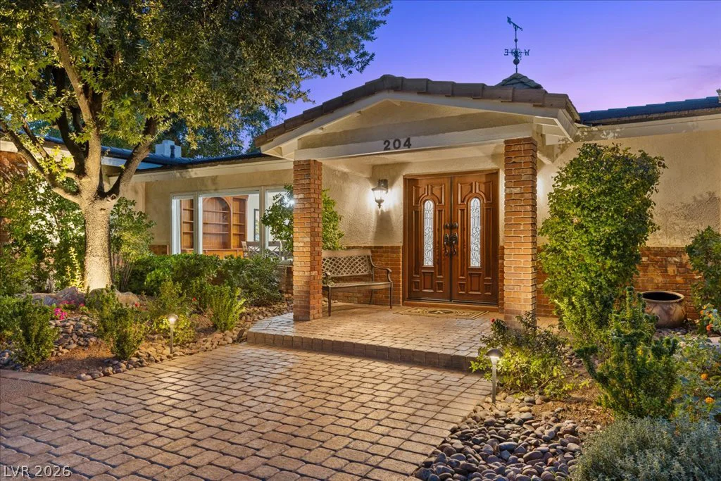 204 Rosemary, Las Vegas, NV 89107