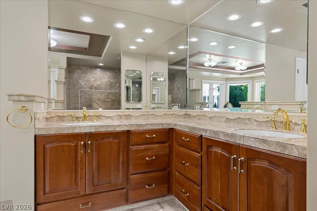 204 Rosemary, Las Vegas, NV 89107