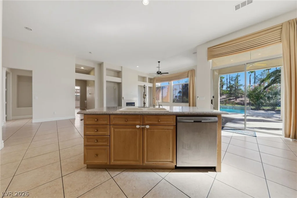 341 Arbour Garden, Las Vegas, NV 89148