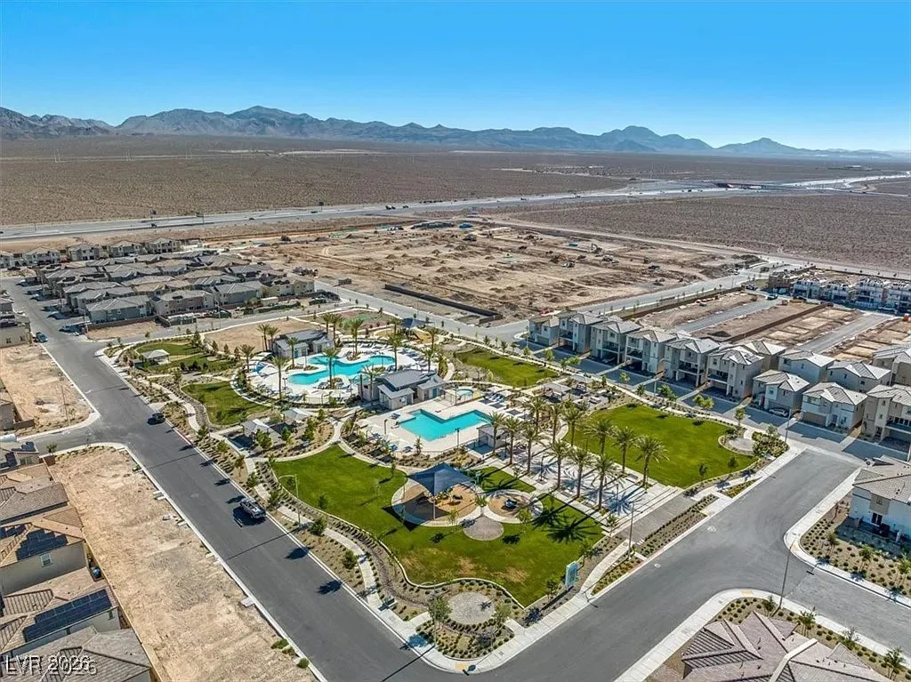 6811 Sage Gold, North Las Vegas, NV 89086