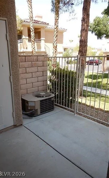 251 Green Valley, Henderson, NV 89012