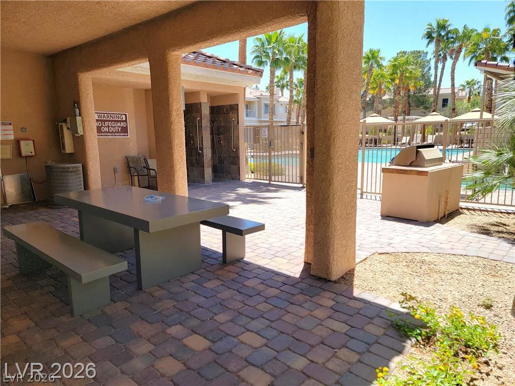 251 Green Valley, Henderson, NV 89012