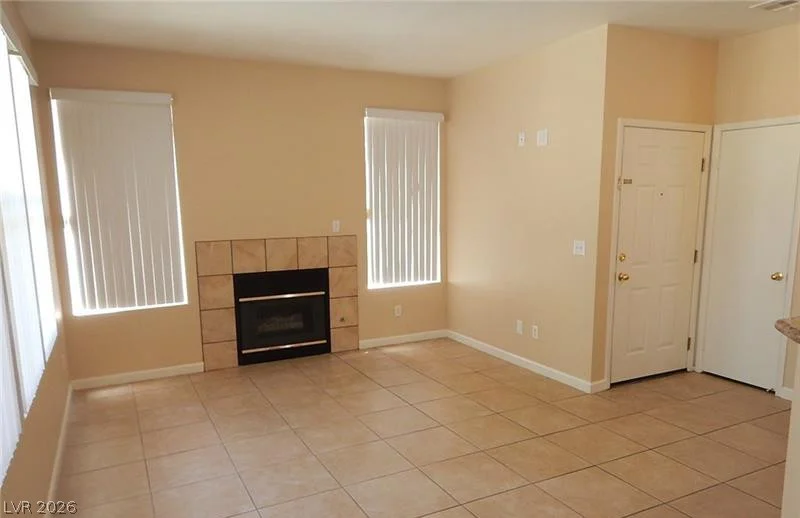 251 Green Valley, Henderson, NV 89012