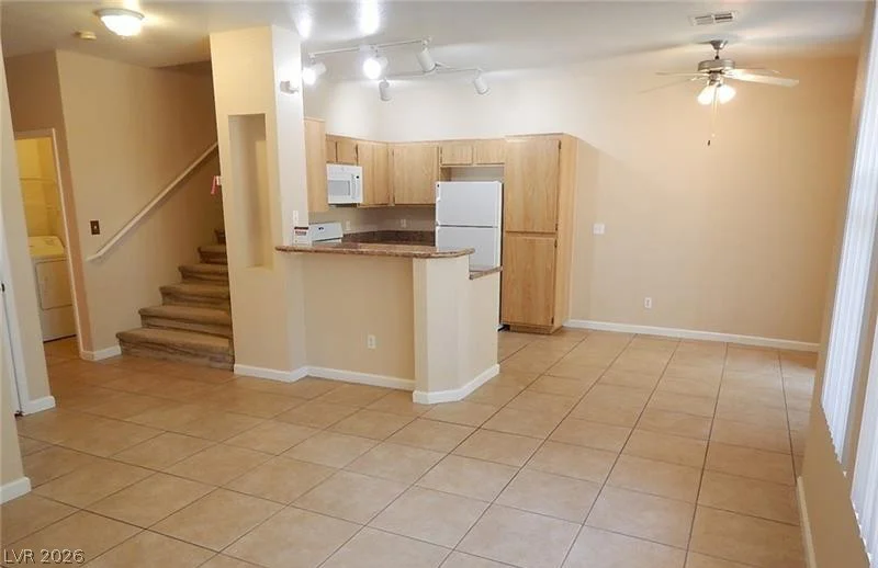 251 Green Valley, Henderson, NV 89012