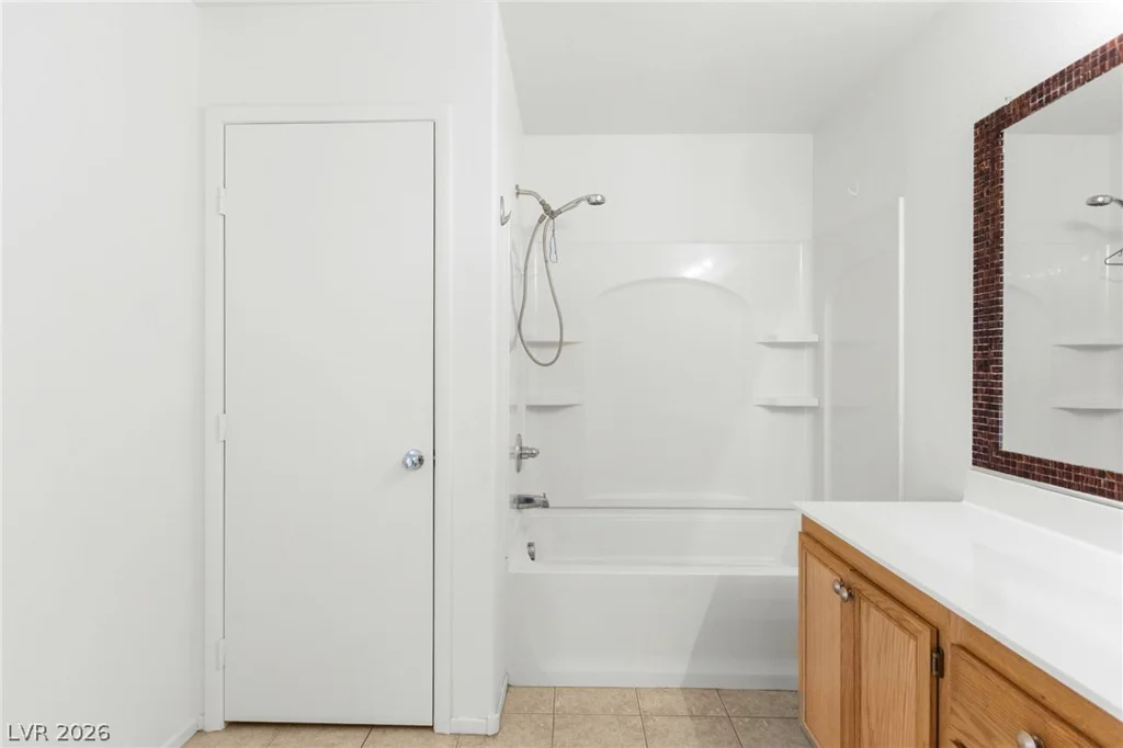 6220 Senegal Haven, North Las Vegas, NV 89081