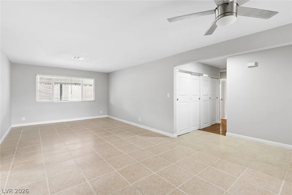 4051 Springhill, Las Vegas, NV 89121
