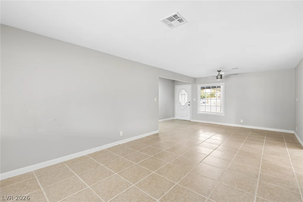 4051 Springhill, Las Vegas, NV 89121