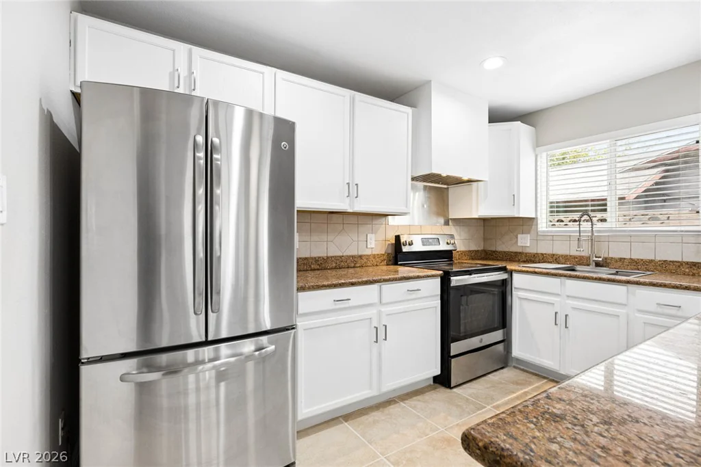 4051 Springhill, Las Vegas, NV 89121