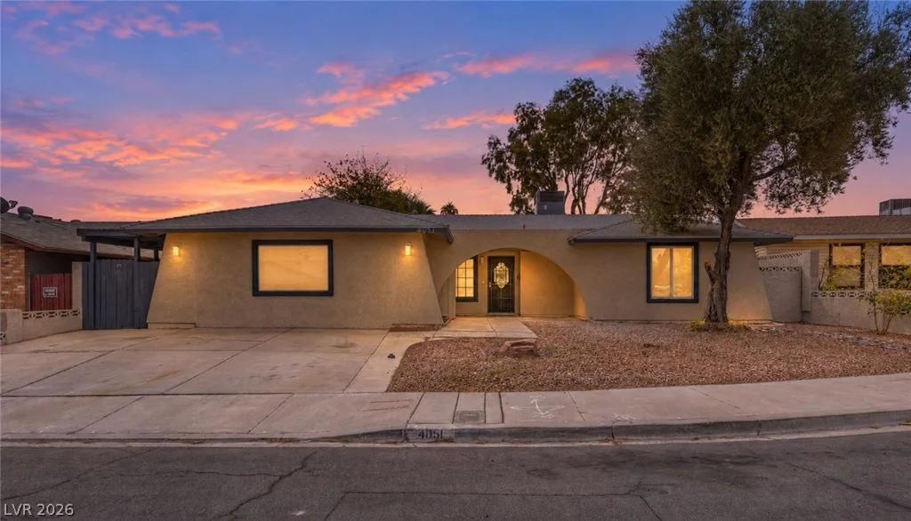 4051 Springhill, Las Vegas, NV 89121