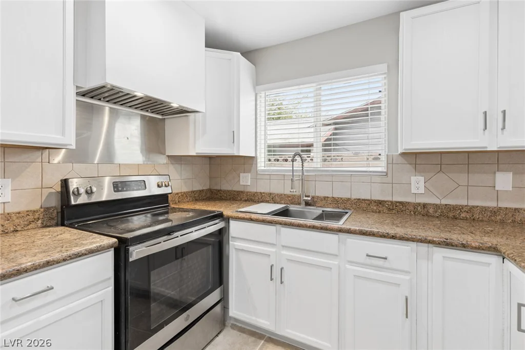 4051 Springhill, Las Vegas, NV 89121