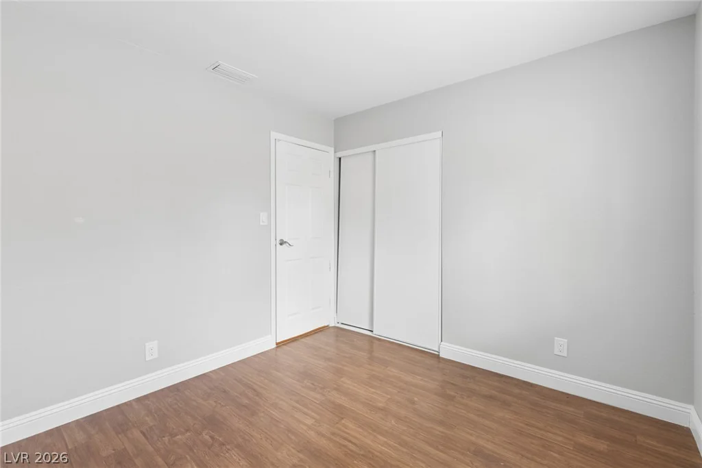 4051 Springhill, Las Vegas, NV 89121
