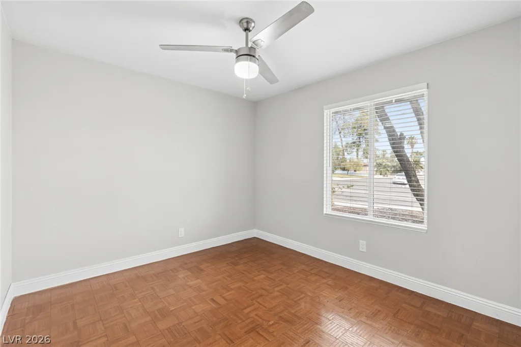 4051 Springhill, Las Vegas, NV 89121