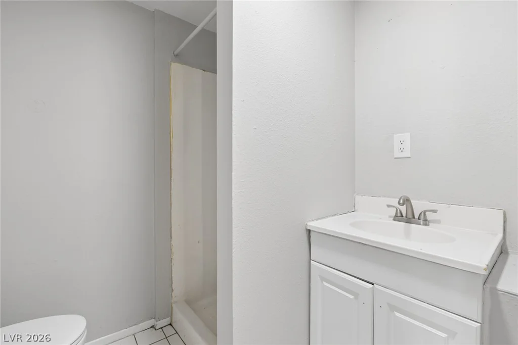 4051 Springhill, Las Vegas, NV 89121