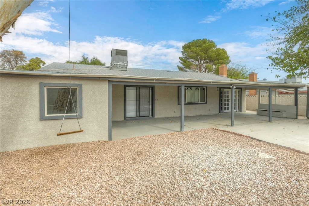 4051 Springhill, Las Vegas, NV 89121