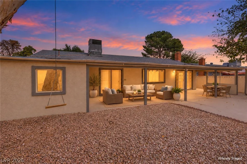 4051 Springhill, Las Vegas, NV 89121