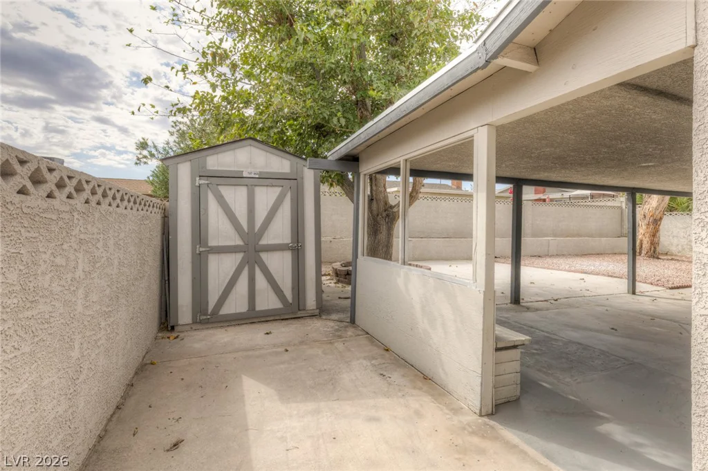 4051 Springhill, Las Vegas, NV 89121