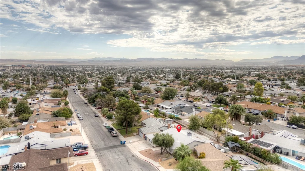 4051 Springhill, Las Vegas, NV 89121